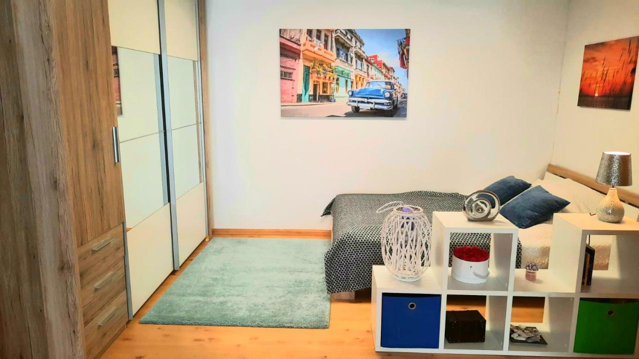 Apartment de luxe 63 qm mit 2 Schlafzimmer und Terrasse Einhausen  Exterior foto
